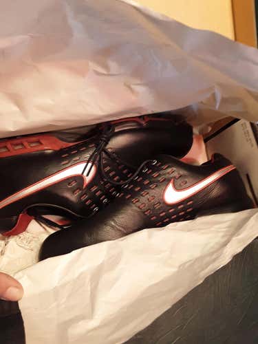 Nike TW Tour SP-8 Black & Red New Men's 11 (Women's 12)
