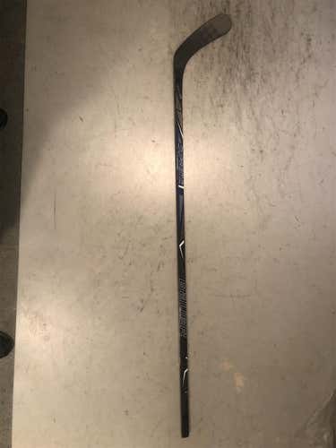 New Right Handed Supreme 1S Mid Pro Stock Hockey Stick