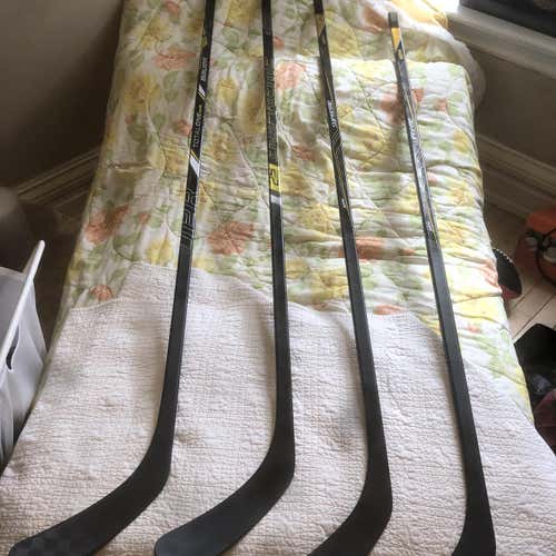 4 New Right Handed Vapor APX  Pro Stock Hockey Stick