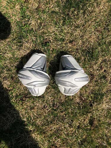 Nike Vapor Elite Arm Pads