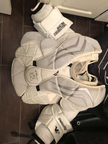 Senior Used Large Vaughn V6 2200 Pro Goalie Chest Protector