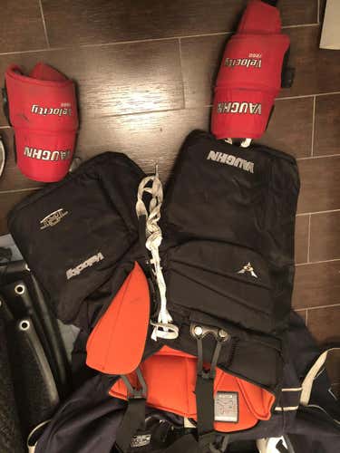Senior Used Medium Vaughn V5 7800 Hockey Goalie Pants with Knee Guards