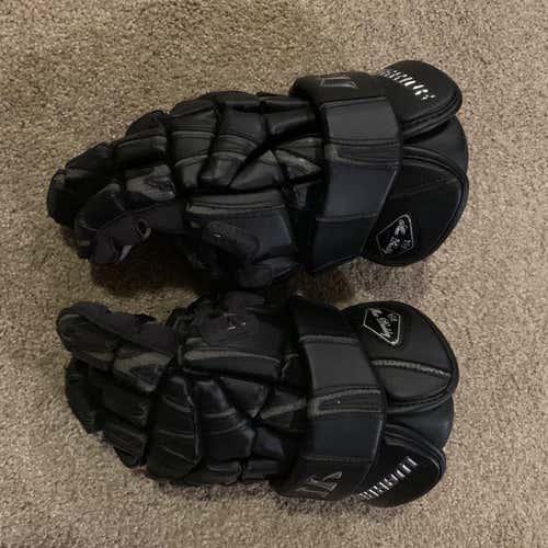 Black Used Warrior Macdaddy 3 13" Lacrosse Gloves