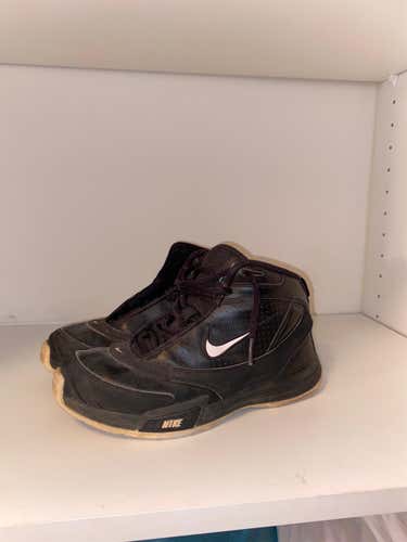 Used 5.5 (Women's 6.5) Nike Shoes