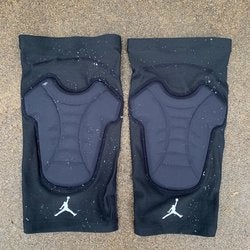 Nike Jordan Hyperstrong Padded Knee Sleeves L/XL