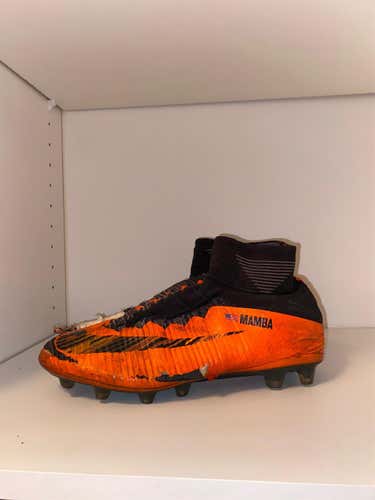 Used 10 (Women's 11) Nike Cleats