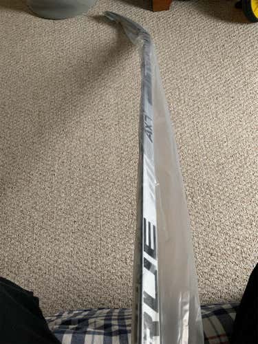 New Right Handed Ax7 Mid  Hockey Stick