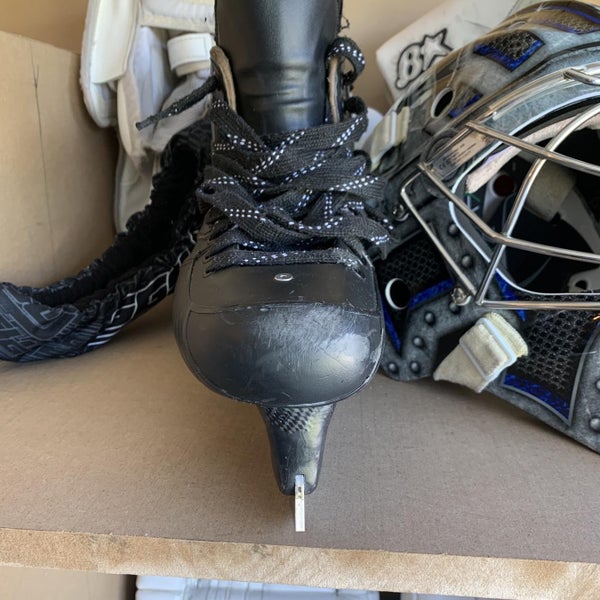 Used True Custom Pro D&R (Regular) Pro Stock Size 9.5 Hockey Goalie Skates