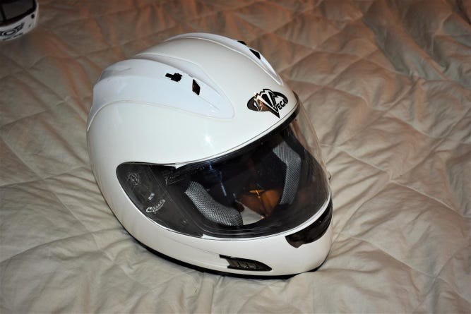 Vega Altura Full Face Helmet, White, Small