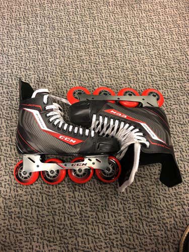 CCM 260R Hockey Roller Hockey Skates