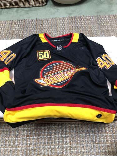 Elias Pettersson Black Size 54 Adidas Jersey XL -