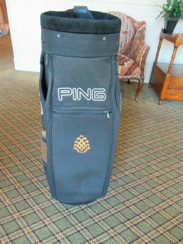 USED AS A DISPLAY BLACK PING CART BAG WITH THE WOODLANDS COUNTRY CLUB LOGO