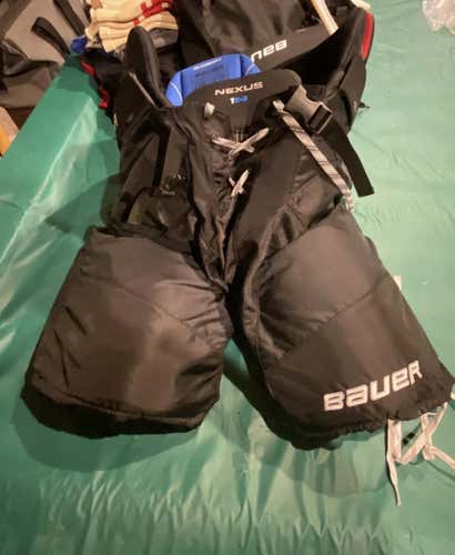 Black Used Large Bauer Nexus 1N Pro Stock Hockey Pants
