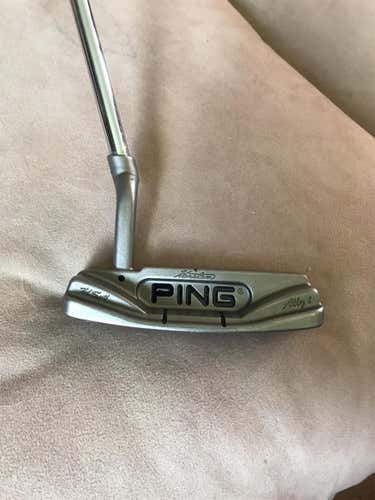 Used Right Handed Ally i 35" Putter