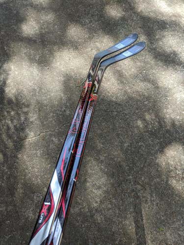 Two (2) New Senior Bauer Right Handed Vapor 1X Lite Hockey Sticks Toe P28