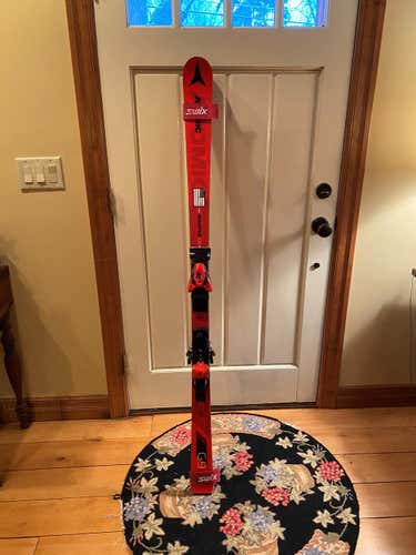 Used Kid's Atomic Racing Race GS Skis With Bindings Max Din 12