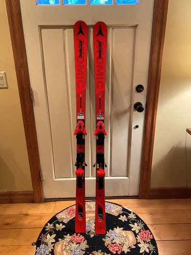 Used Kid's Atomic Racing Race GS Skis With Bindings Max Din 12
