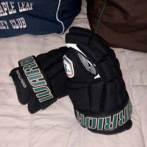 Sharks Warrior Gloves - Couture MIC