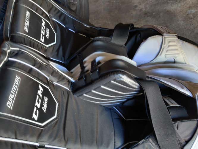 Used 34+2 CCM Extreme flex 4.9 Goalie Leg Pads