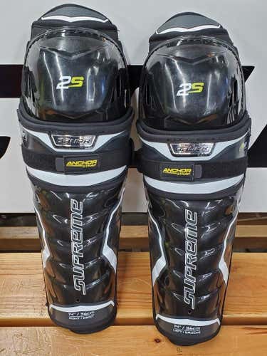 Used Bauer Supreme 2S Shin Guards Sr. 14" Mint Condition