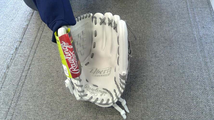 New Rawlings Right Handed Liberty Advanced Softball Glove 12"