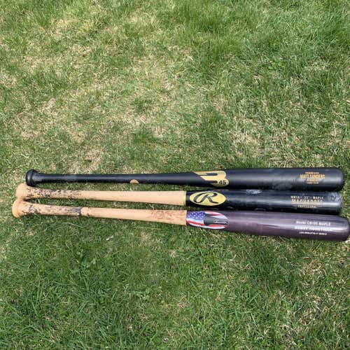 Used 2018 Wood (-3) 30 oz 33" Bat