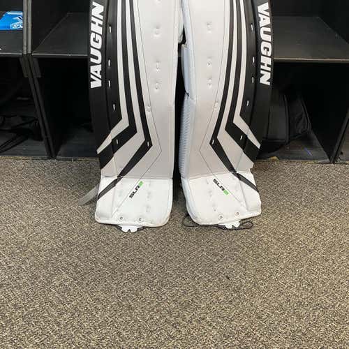 New 34" Vaughn Ventus SLR2 Goalie Leg Pads