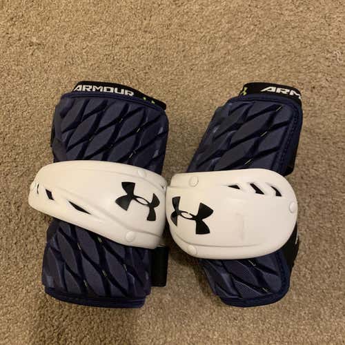 New Large Under Armour VFT Arm Pads