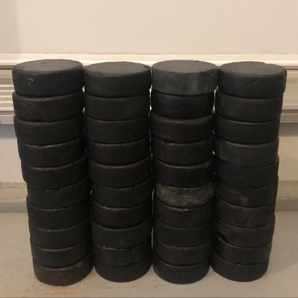 40 Practice Hockey Pucks