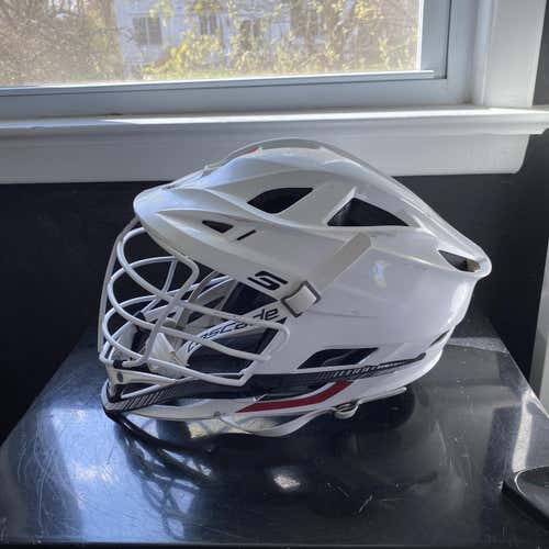 White Cascade S Helmet