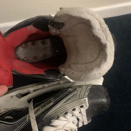 Used Bauer Vapor 1X D&R (Regular) Size 9 Hockey Skates