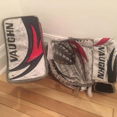 Full Right Pro Stock Glove and Blocker (Steve Mason)