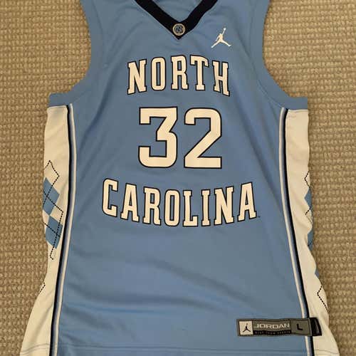 UNC Jordan Jersey - Large