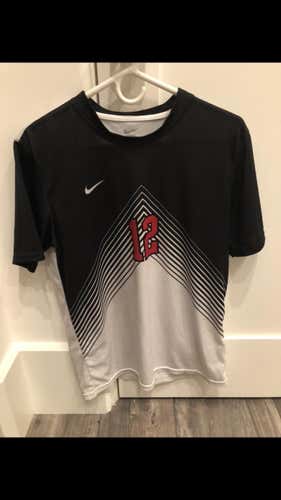 Used Medium Nike Club Jersey #12 (Black/White)
