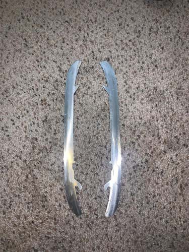 Flare Blade Bauer Fit Steel