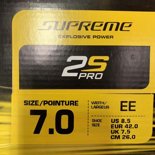 New Bauer Supreme 2S Pro EE (Extra Wide)  Size 7 Hockey Skates