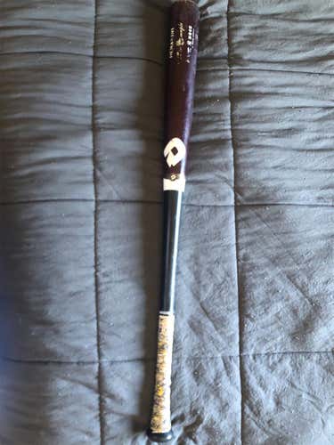 Used BBCOR Certified Wood Composite D243 Pro Maple (-3) 30 oz 33" Bat