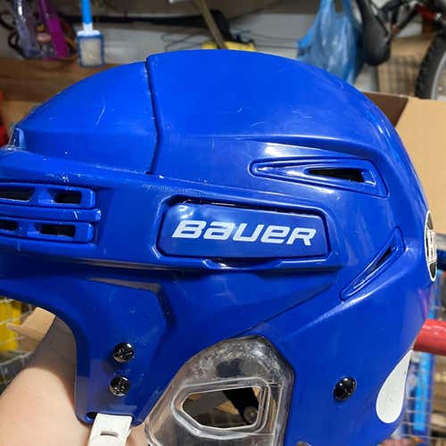 Blue Used Large Bauer Re-Akt 75  Helmet