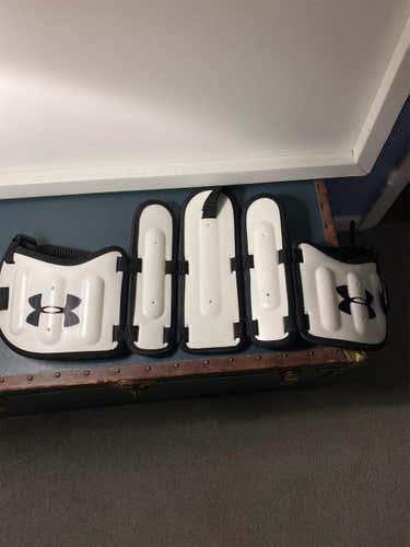 Used Adult Under Armour Box Rib Pads Adjustable