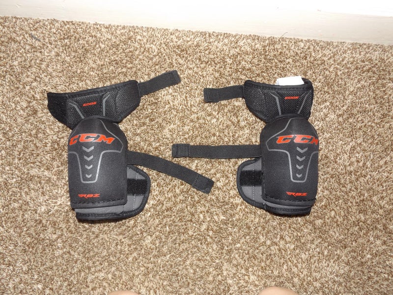 Junior Used Large CCM RBZ 150 Elbow Pads