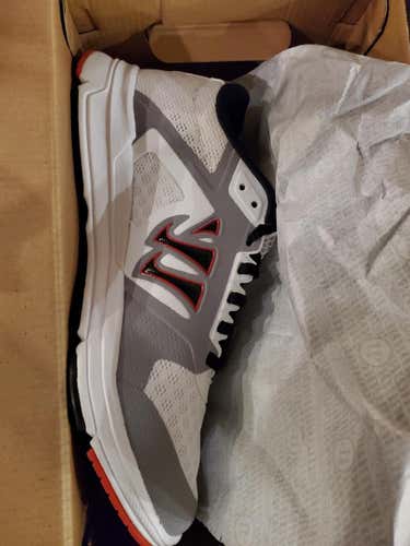 New Men's Men's 7.0 (W 8.0) Warrior Shoes