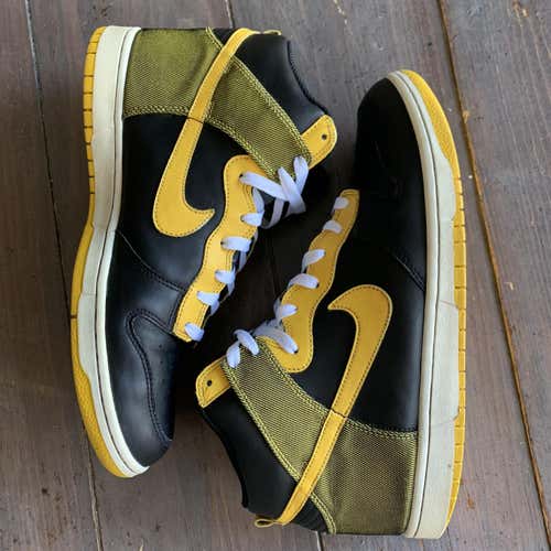 Nike Dunk High North Size 11 Black Varsity Maize Yellow 317982-071
