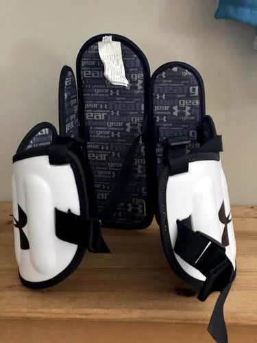 New Under Armour Rib pads