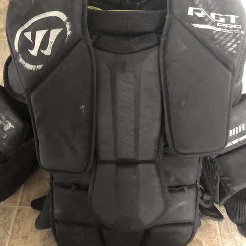 Used Medium Warrior Ritual GT Goalie Chest and Arm Protector Goalie Chest Protector