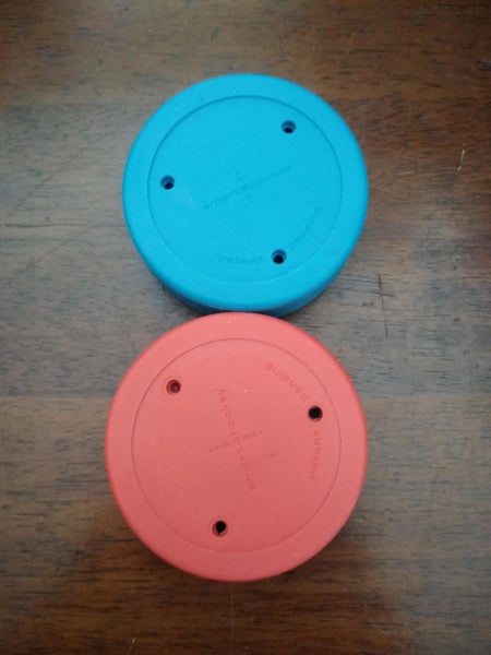 2, 6oz Smart Hockey off ice pucks