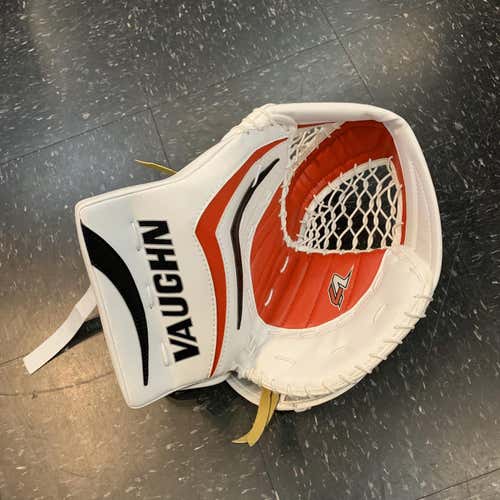 New Vaughn V7 Pro XR Goalie Glove