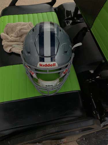 Used Youth  Riddell Speedflex R41195 Helmet