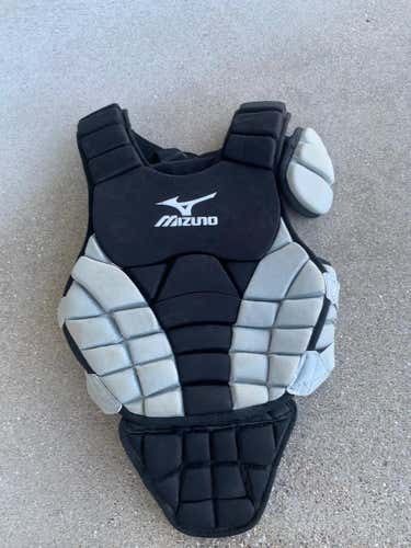 Used Youth Mizuno Samurai Catcher's Set