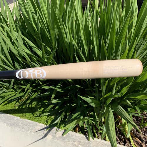 2020 Dovetail I13: 34in 31oz (With built In Blast Motion Holder)