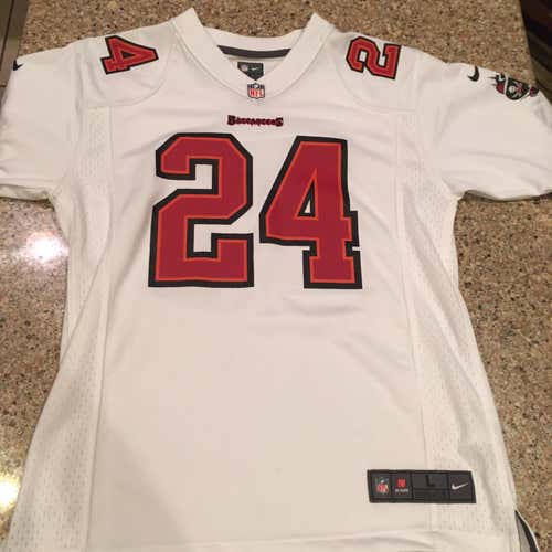 Direlle Revis Buccaneers Jersey